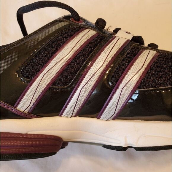 ADIDAS running shoe size 9 - Picture 2 of 8